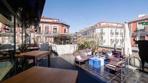 Terraza Mercado San Antón